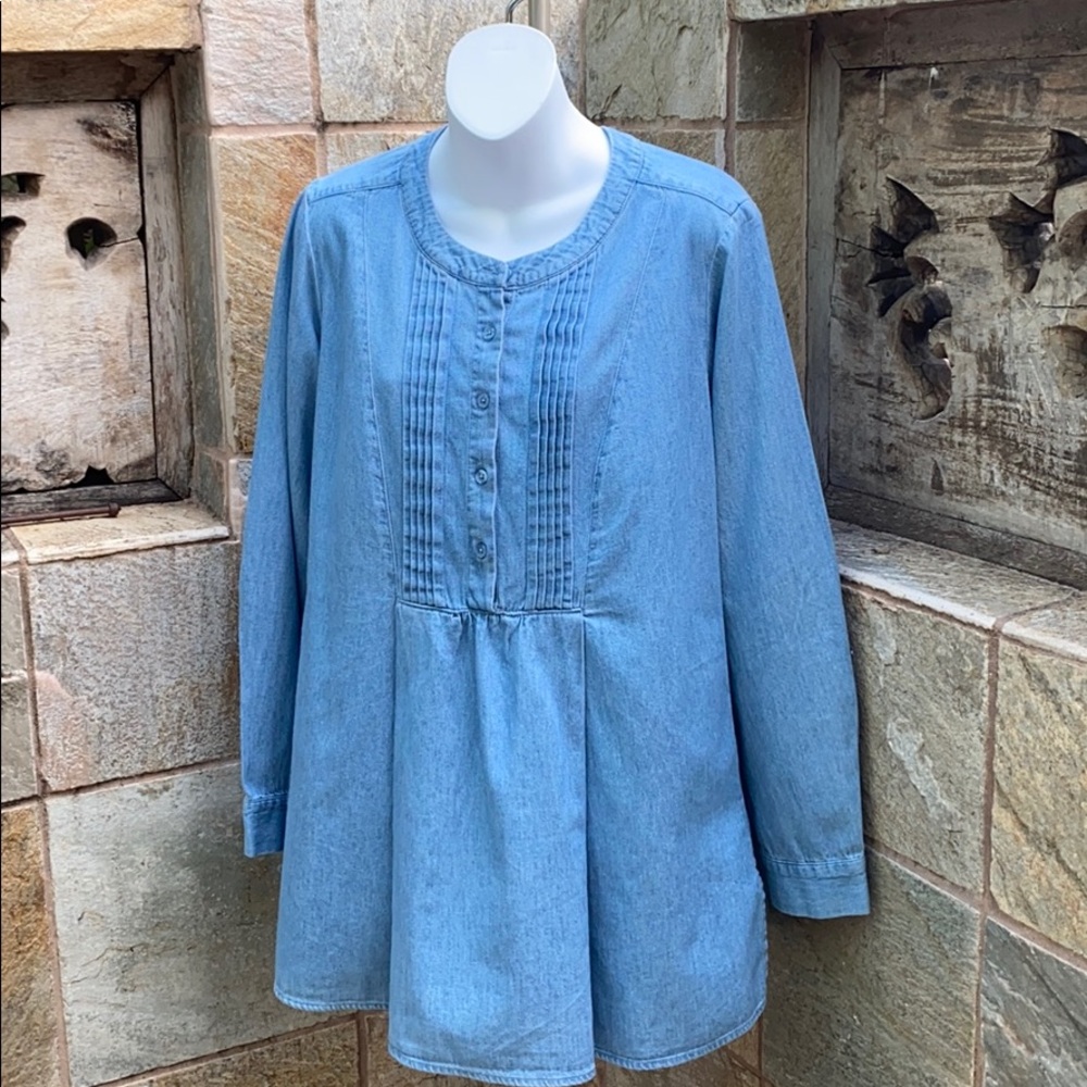 Joan Rivers LongSleeveDenim Shirt w Pintuck Detail